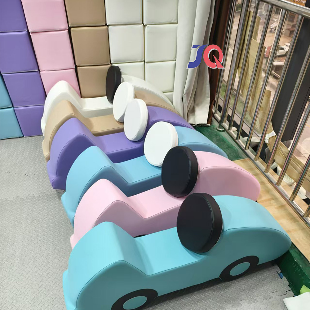 Commercial Indoor/Outdoor Soft - Kids Outdoor House recension och pris
